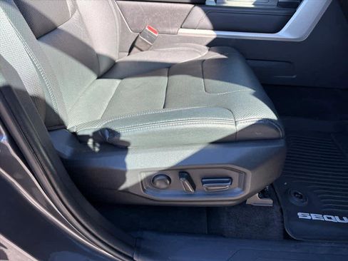 Used 2023 Toyota Sequoia Limited image 6