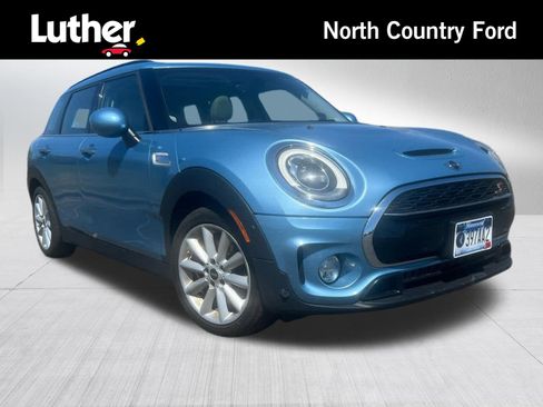 Used 2017 MINI Cooper Clubman S image 1
