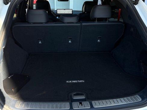 Used 2023 Genesis GV70 2.5T w/ Sport Prestige Package image 28