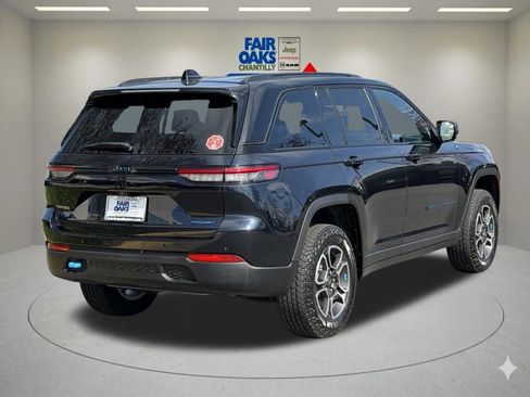 Used 2023 Jeep Grand Cherokee Trailhawk AWD/4WD image 7