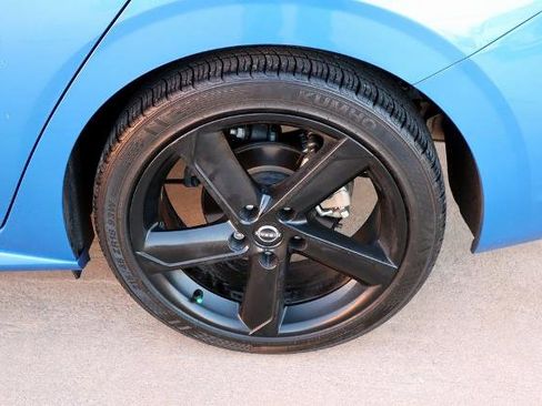 Certified 2024 Nissan Sentra SR w/ SR Premium Package image 10