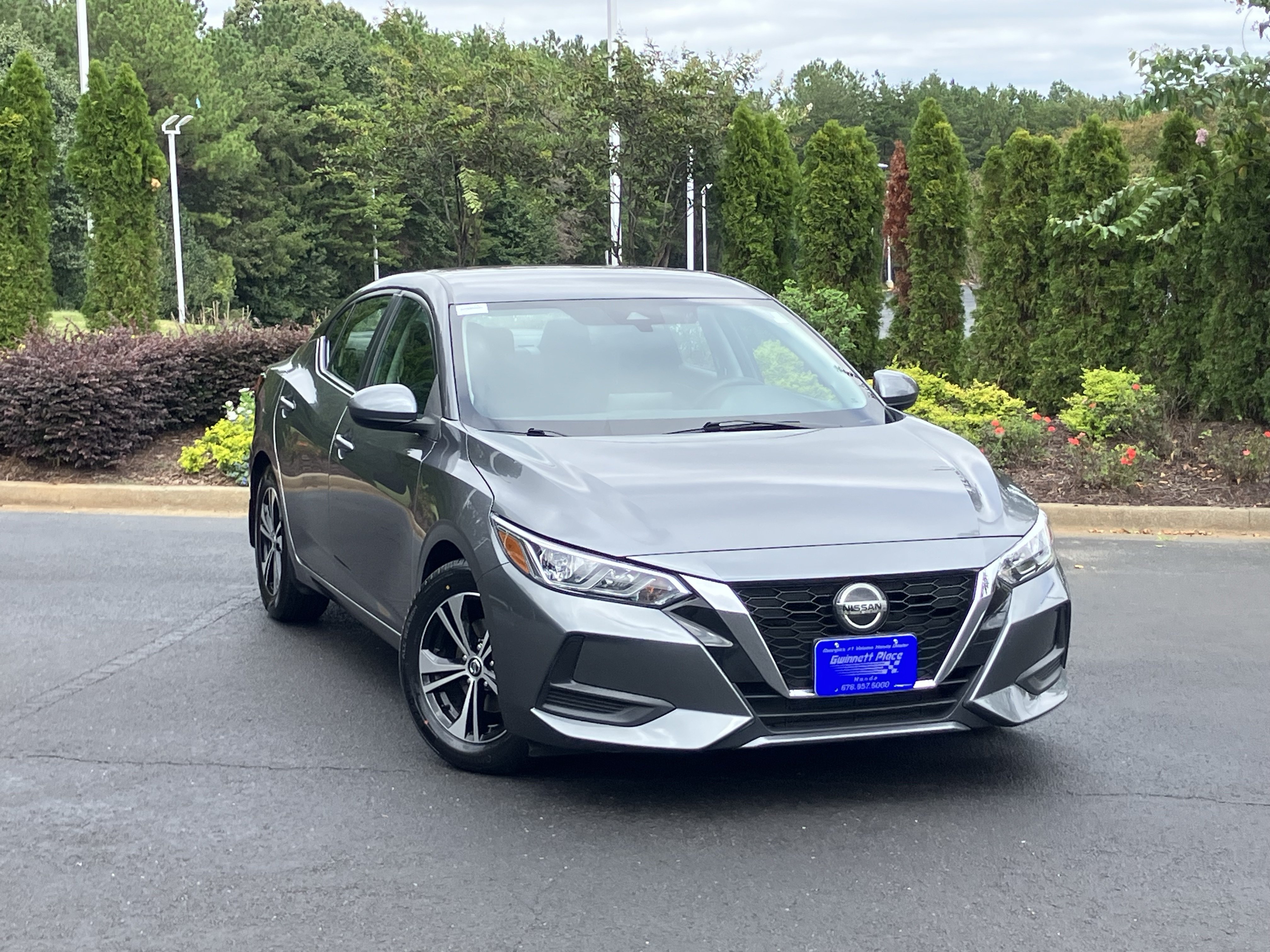 Used 2023 Nissan Sentra SV FWD image 2