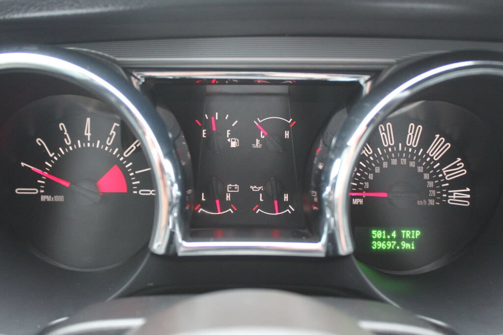 Used 2006 Ford Mustang GT RWD image 18