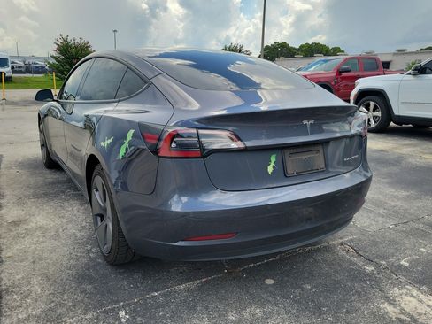 Used 2022 Tesla Model 3 Long Range AWD/4WD image 4
