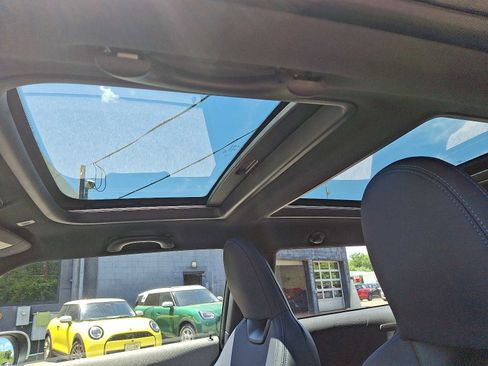 Used 2025 MINI Cooper S image 14