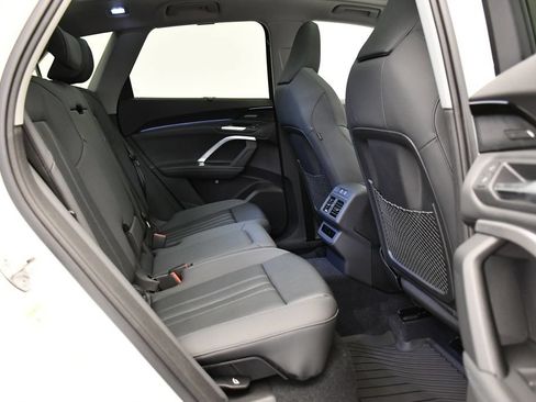Used 2025 Audi Q5 Premium Plus w/ Premium Plus AWD/4WD image 52