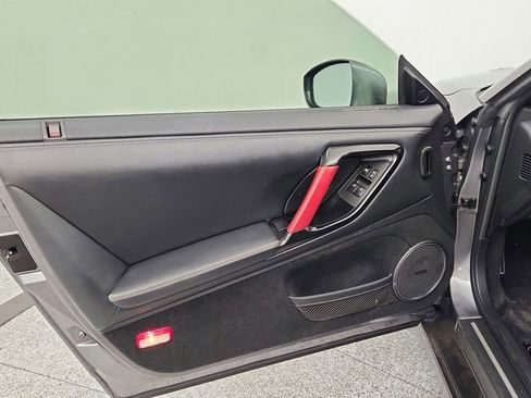 Used 2016 Nissan GT-R Black Edition image 30