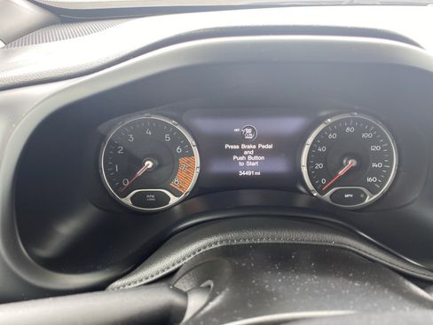 Used 2023 Jeep Renegade Trailhawk image 25