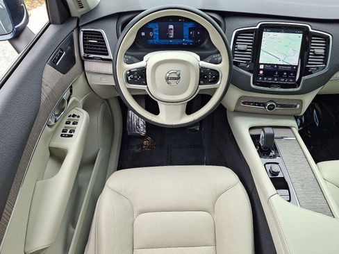 Certified 2023 Volvo XC90 B6 Plus w/ Protection Package Premier AWD/4WD image 11
