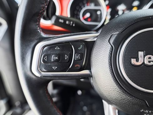 Used 2019 Jeep Wrangler Unlimited Rubicon AWD/4WD image 23