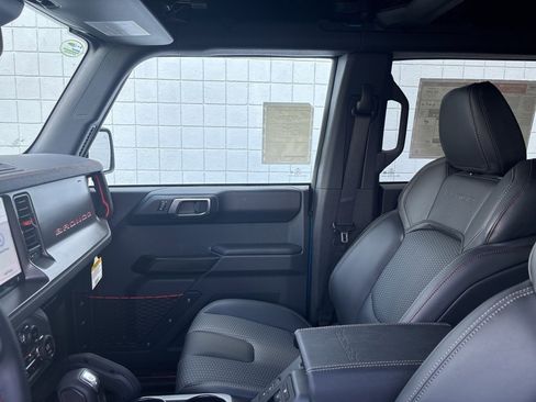 New 2025 Ford Bronco Raptor image 11