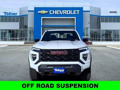 New 2026 GMC Canyon Elevation image 3