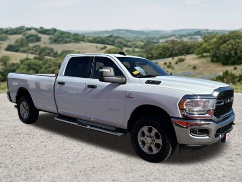 Used 2024 RAM 3500 Big Horn AWD/4WD image 1
