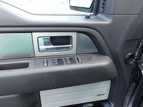 Used 2014 Ford F150 FX4 w/ Equipment Group 402A Luxury AWD/4WD image 18