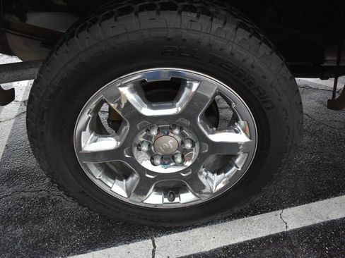 Used 2013 Ford F150 King Ranch w/ King Ranch Luxury Pkg AWD/4WD image 33