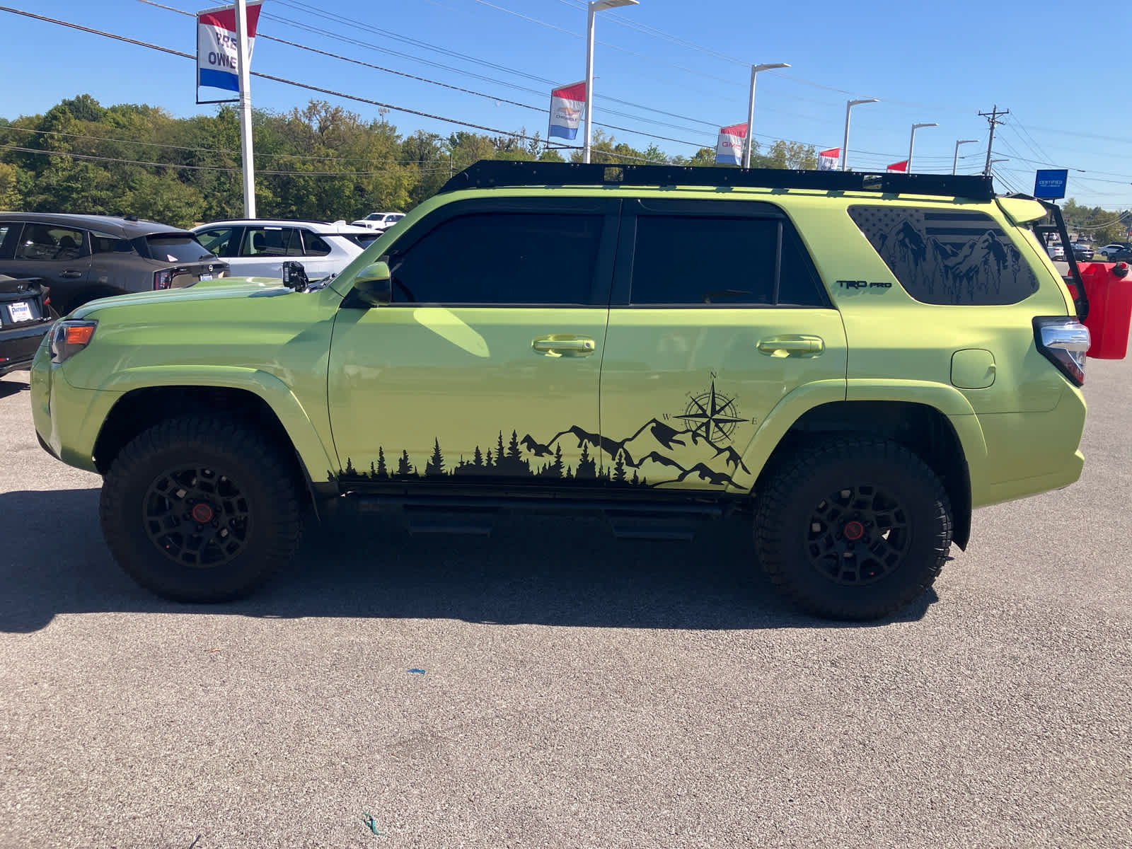 Used 2022 Toyota 4Runner TRD Pro AWD/4WD image 4