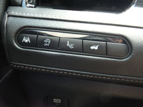 Used 2025 INFINITI QX80 Sensory AWD/4WD image 40