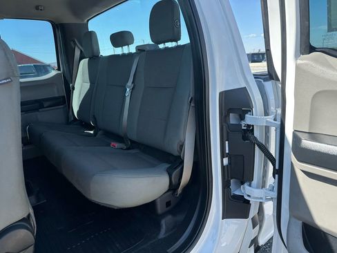 Used 2017 Ford F250 XL w/ Power Equipment Group AWD/4WD image 29