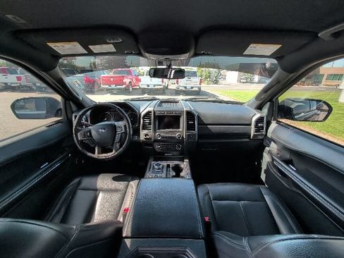 Used 2019 Ford Expedition Max XLT w/ Equipment Group 201A AWD/4WD image 6