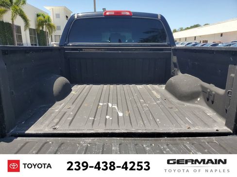 Used 2017 Toyota Tundra SR5 w/ SR5 Upgrade Package AWD/4WD image 23