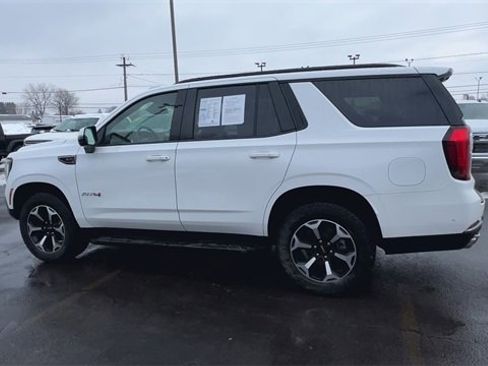 Used 2025 GMC Yukon AT4 image 6