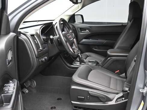 Used 2022 GMC Canyon AT4 image 9