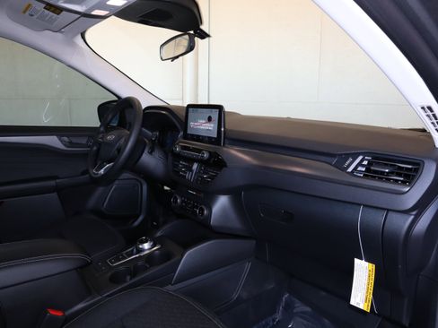 New 2026 Ford Escape Active image 38