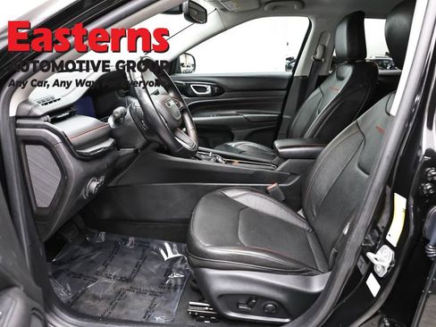 Used 2022 Jeep Compass Trailhawk w/ Trailhawk Elite Group AWD/4WD image 14