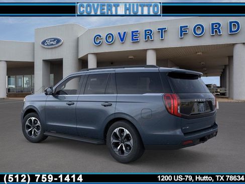 New 2026 Ford Expedition Active image 4