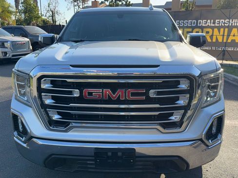 Used 2019 GMC Sierra 1500 SLT RWD image 3