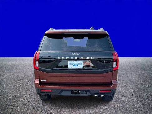 New 2027 Ford Expedition Active AWD/4WD image 4