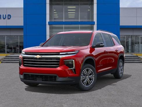 New 2027 Chevrolet Traverse LT w/ Driver Confidence Package AWD/4WD image 6