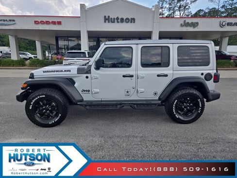 Used 2022 Jeep Wrangler Unlimited Sport AWD/4WD image 1
