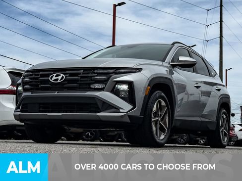 Certified 2025 Hyundai Tucson SEL AWD/4WD image 2