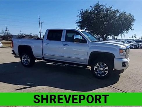 Certified 2019 GMC Sierra 2500 Denali w/ Duramax Plus Package image 2