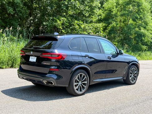Used 2023 BMW X5 M50i w/ Climate Comfort Package AWD/4WD image 6