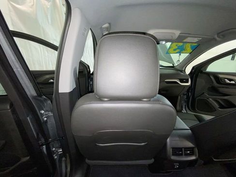 Used 2023 GMC Terrain SLT image 35