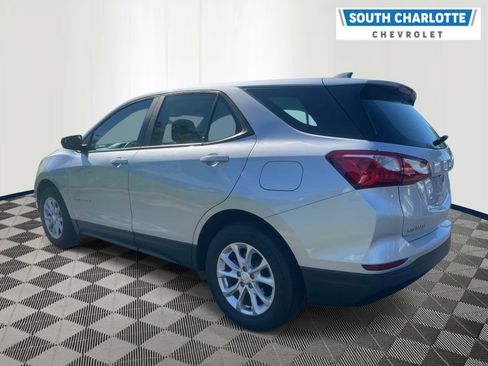 Used 2020 Chevrolet Equinox LS FWD image 6
