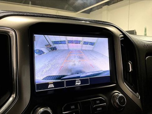 Used 2021 Chevrolet Silverado 1500 LT Trail Boss w/ Convenience Package II image 30