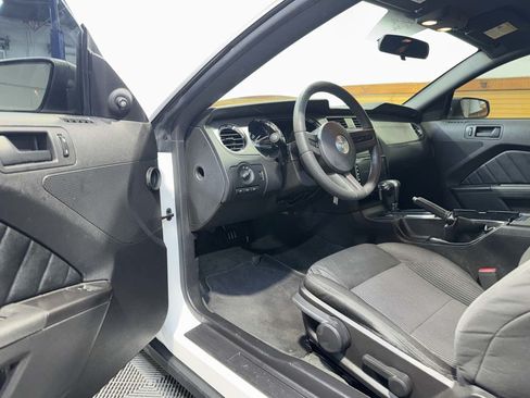 Used 2012 Ford Mustang Coupe RWD image 13
