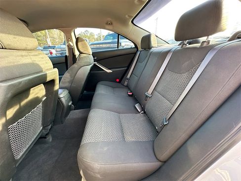 Used 2009 Pontiac G6 Sedan w/ Sport Package 2 image 4