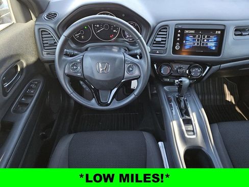 Used 2022 Honda HR-V Sport image 5