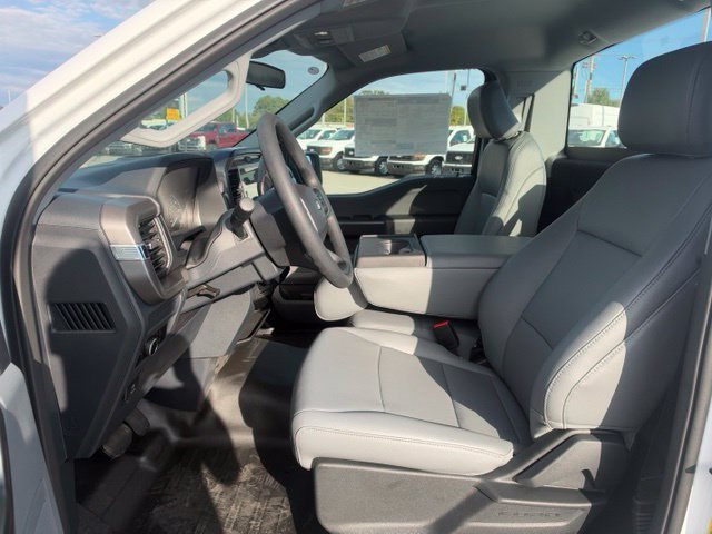 New 2026 Ford F150 XL RWD image 5