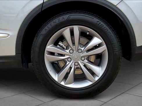 Used 2024 Acura MDX FWD image 10