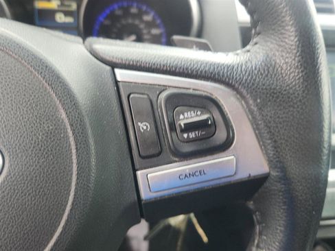 Used 2017 Subaru Outback 2.5i Premium image 14