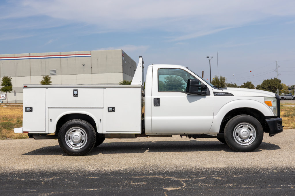 Used 2016 Ford F250 XL RWD image 8