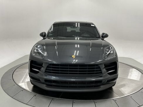 Used 2021 Porsche Macan AWD/4WD image 2