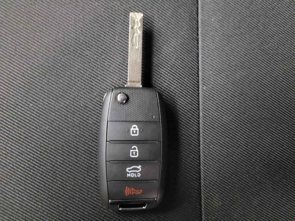 Used 2014 Kia Soul + FWD image 32