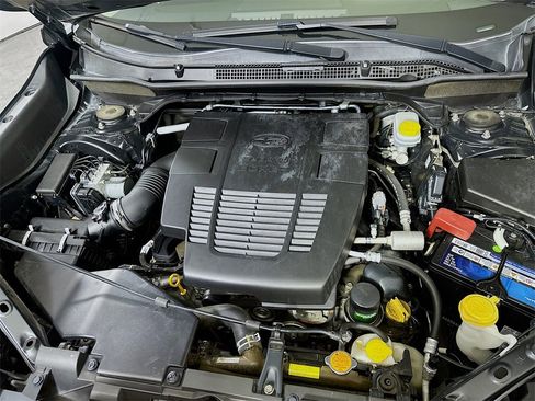 Used 2019 Subaru Forester Limited w/ Popular Package #3 image 9