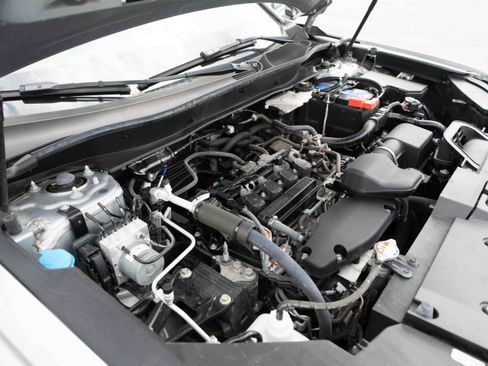 Used 2024 Honda CR-V LX image 32